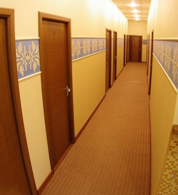 Hotel Darnitskiy Kiev Exterior photo