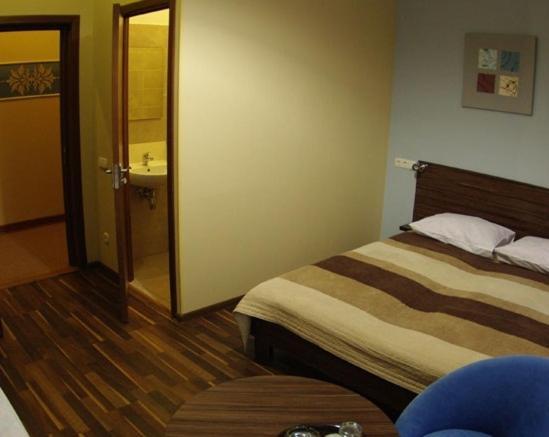Hotel Darnitskiy Kiev Room photo