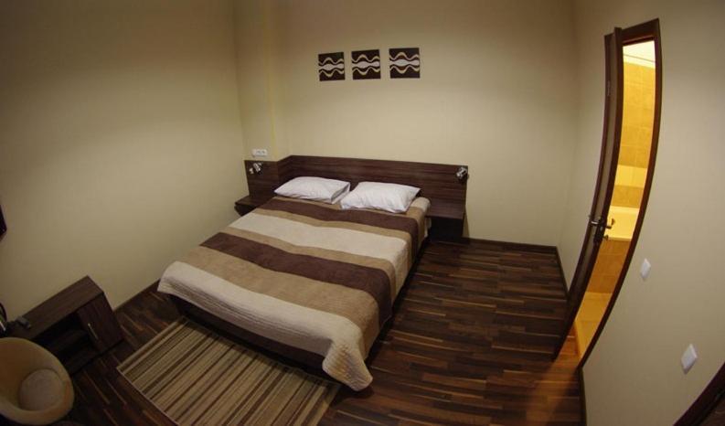 Hotel Darnitskiy Kiev Room photo
