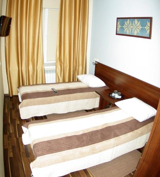 Hotel Darnitskiy Kiev Room photo